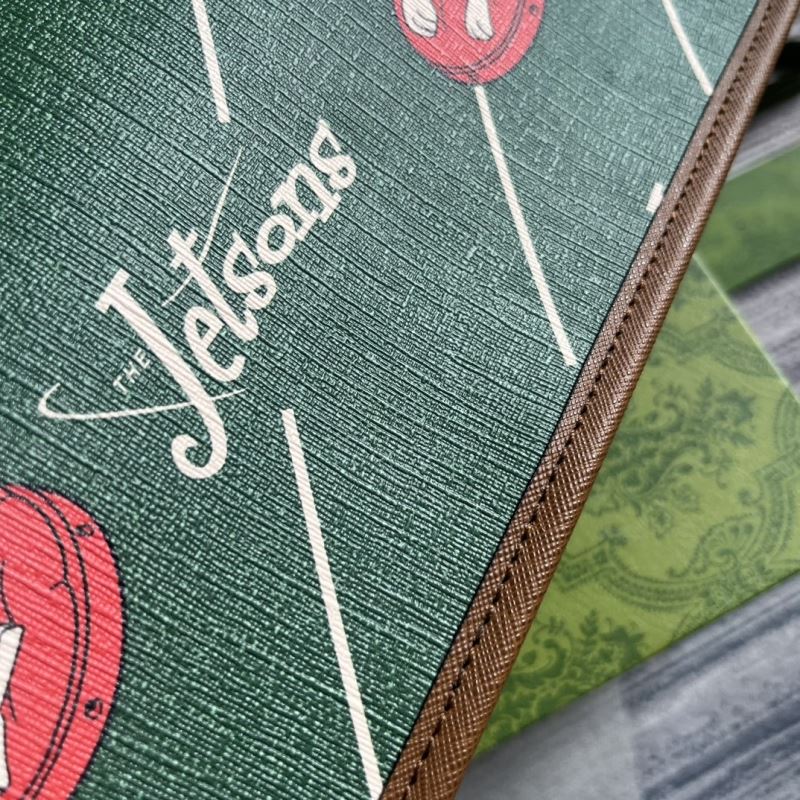 Gucci Shopping Bags